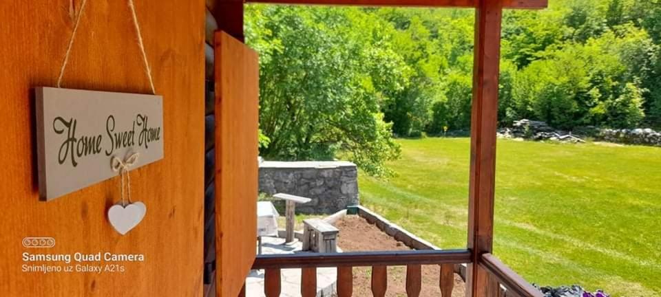Vikendica Njegusi Villa Cetinje Exterior photo